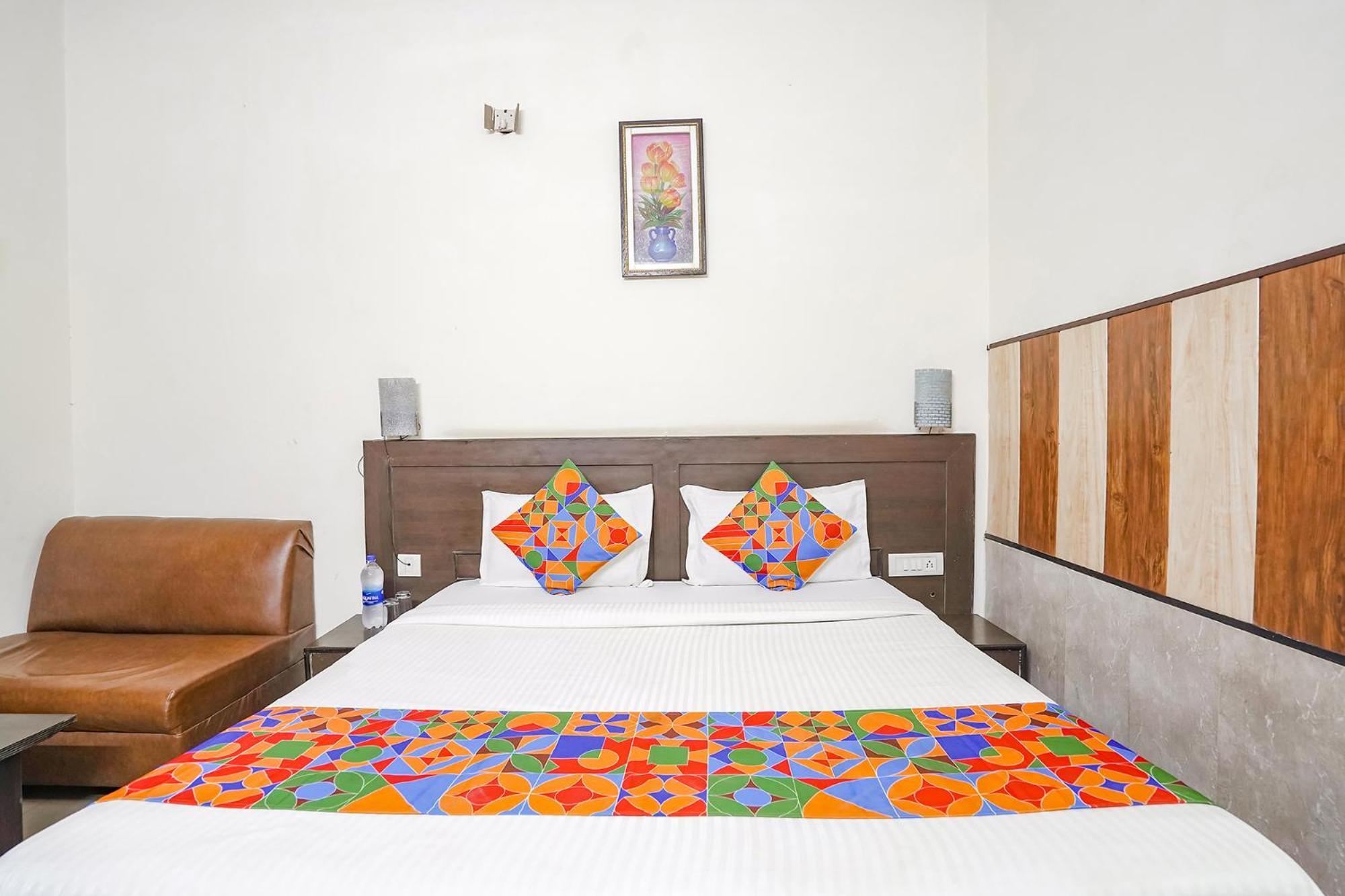 Fabhotel Prashant Palace ไมซอร์ ภายนอก รูปภาพ