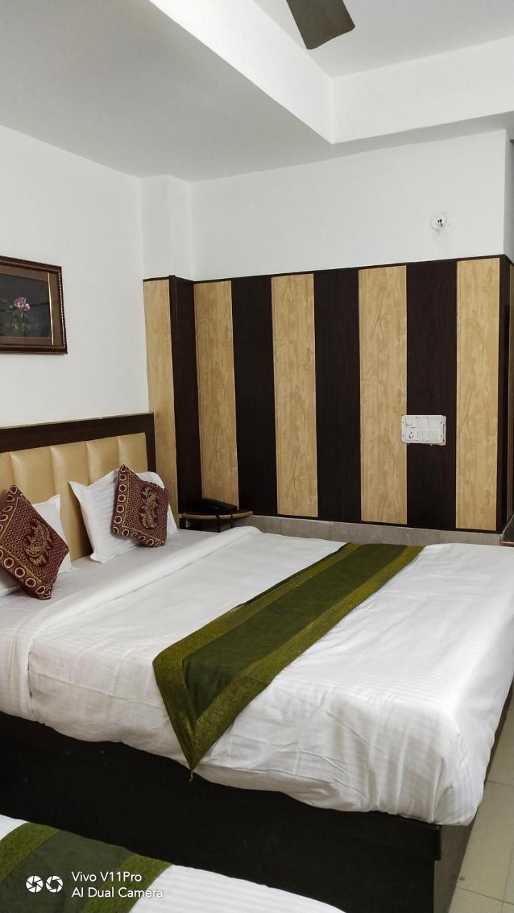 Fabhotel Prashant Palace ไมซอร์ ภายนอก รูปภาพ